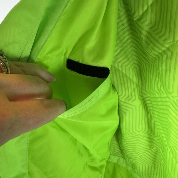 Under Armour Boys M Snow Jacket Storm ColdGear Infrared Primaloft Hooded Winter - Picture 15 of 16